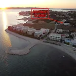 La Mama Πανσιόν 4*